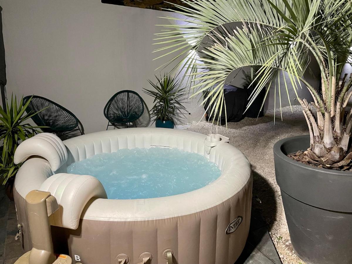 בנדול Villa Les Oliviers Spa Privatif מראה חיצוני תמונה