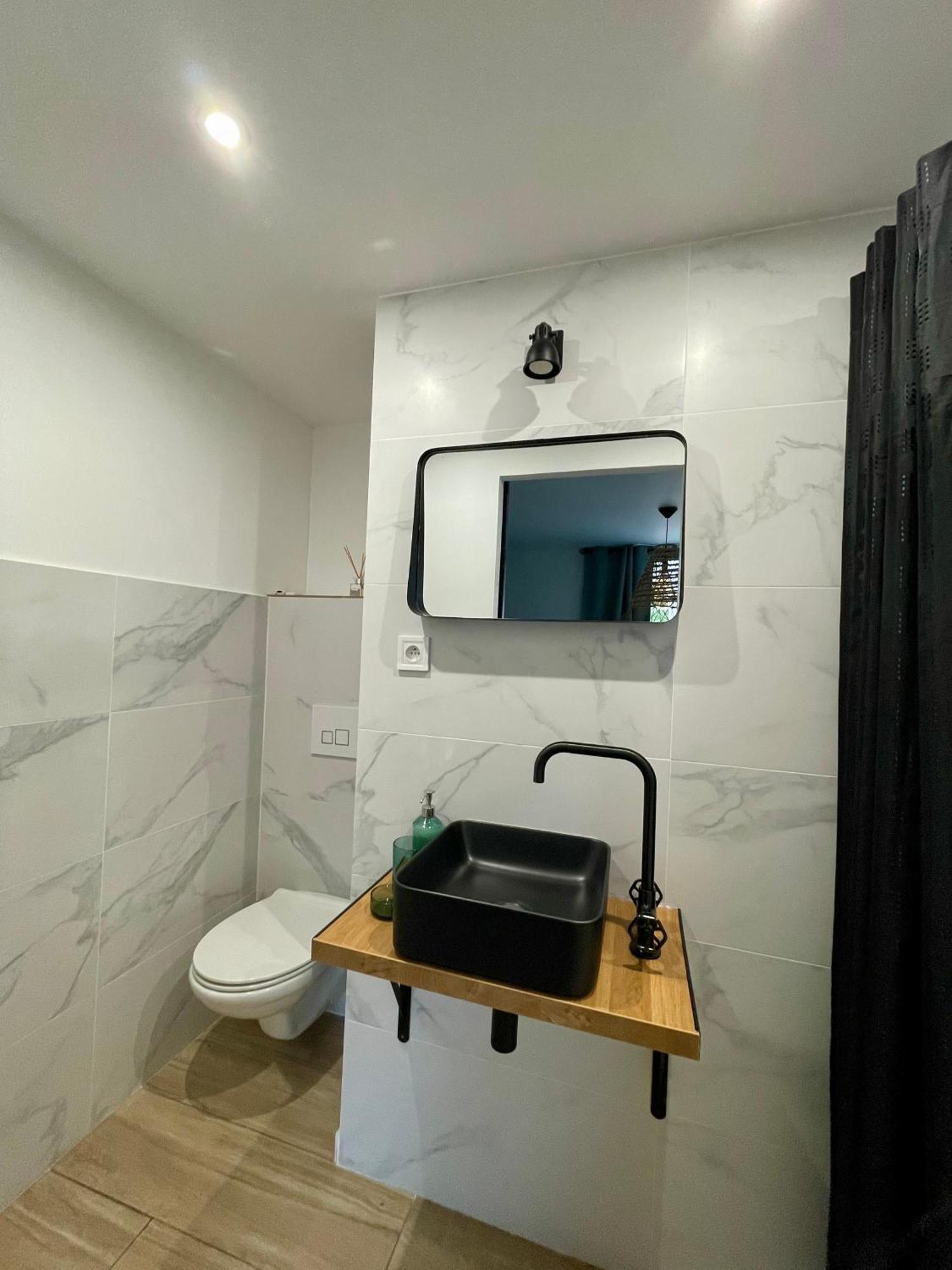 בנדול Villa Les Oliviers Spa Privatif מראה חיצוני תמונה